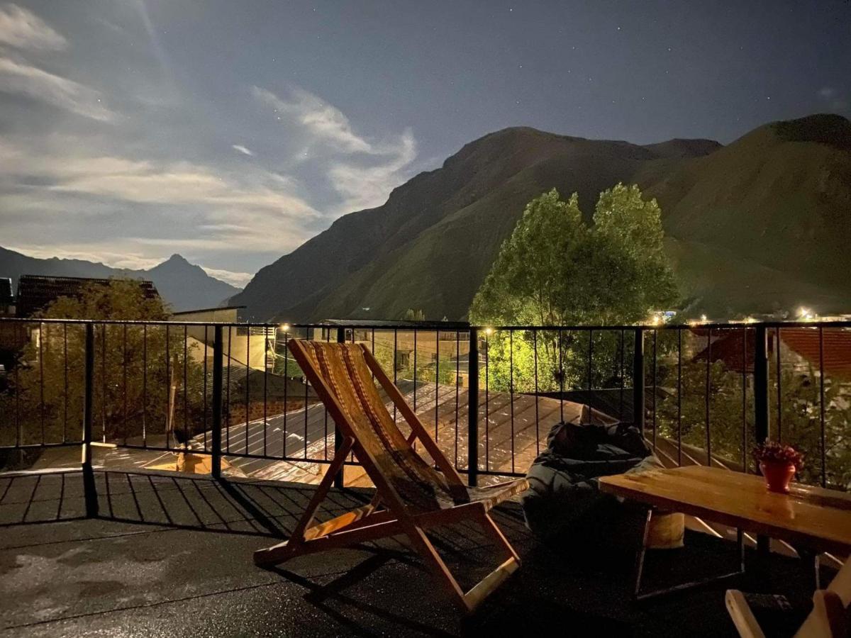 Four Season In Kazbegi Hotel Quarto foto